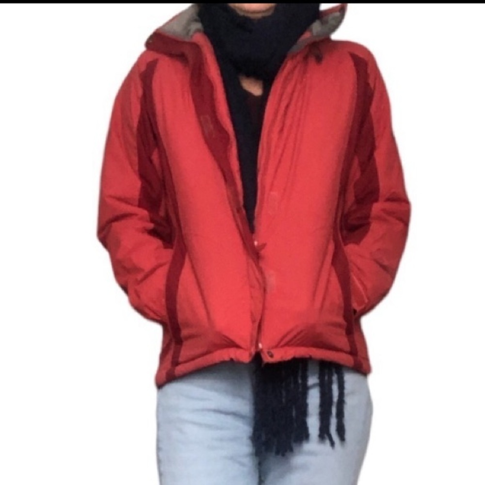 RED Women's Columbia Hooded Winter Ski Jacket Size S/M Waterproof